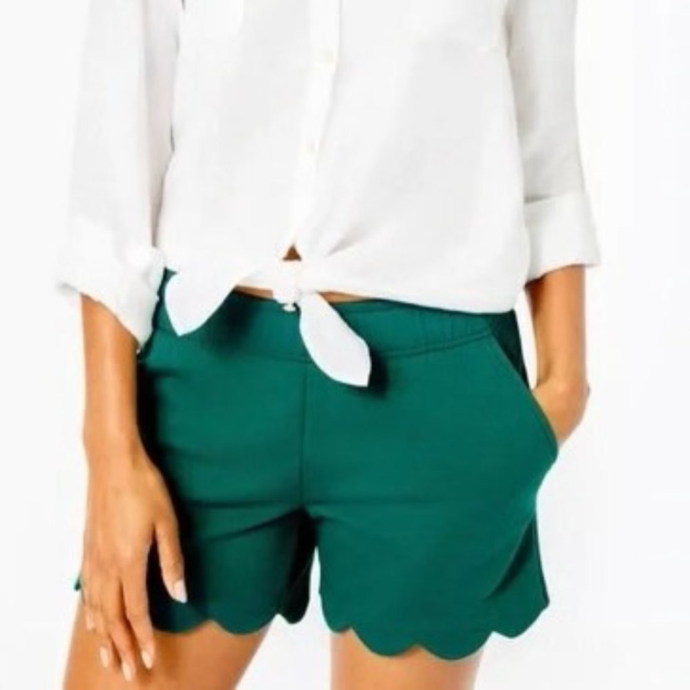 LILLY PULITZER LEVA KNIT SHORTS W/ SCALLOP HEM IN HOSTA GREEN NWT SIZE MED